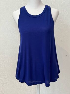 Splendid lightweight stretch jersey racer back swing tank top in royal blue